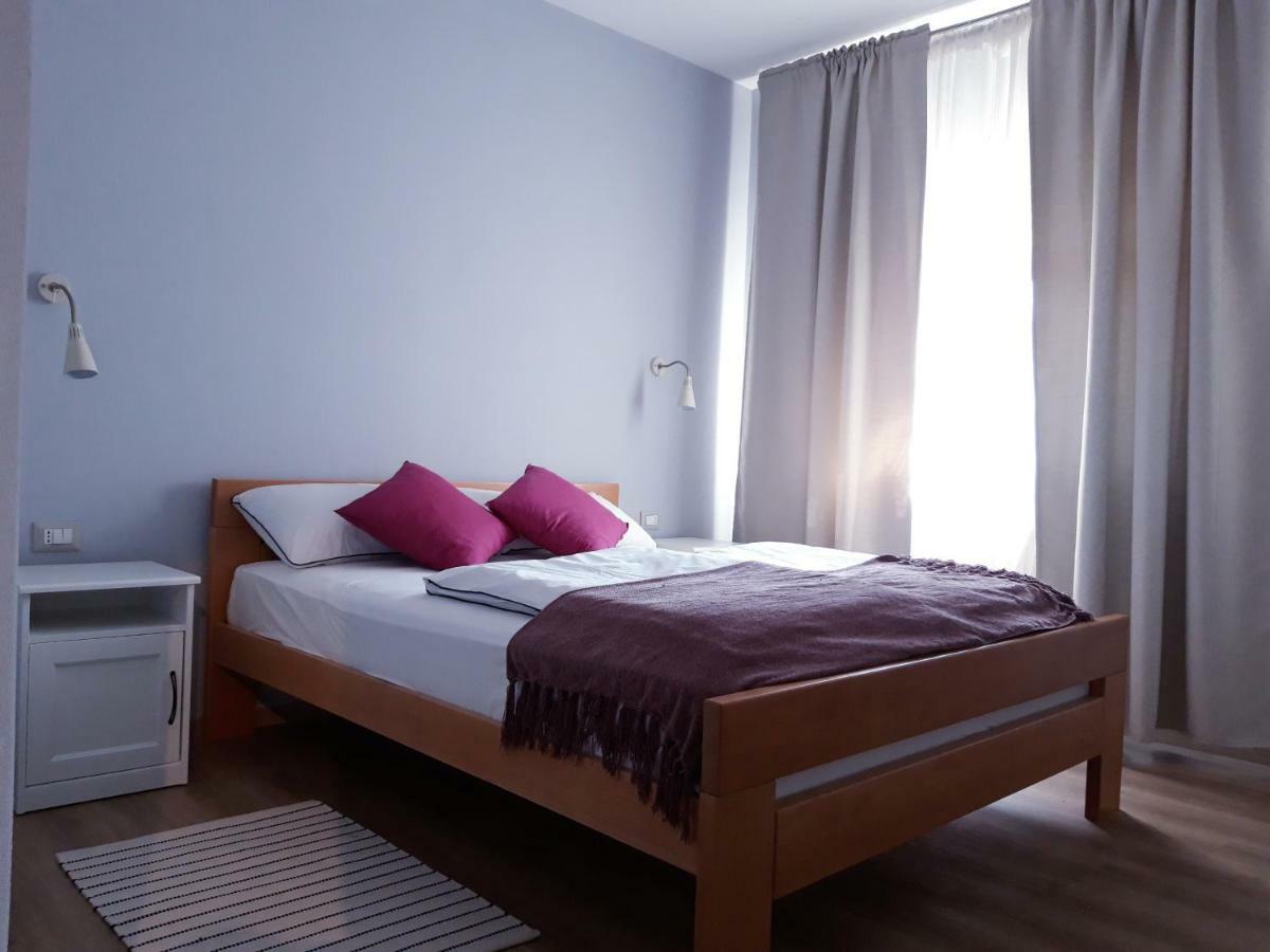 Apartment Karolina 1 フンタナ エクステリア 写真